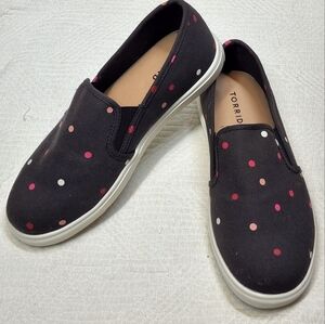 Torrid extra wide slide on sneaker